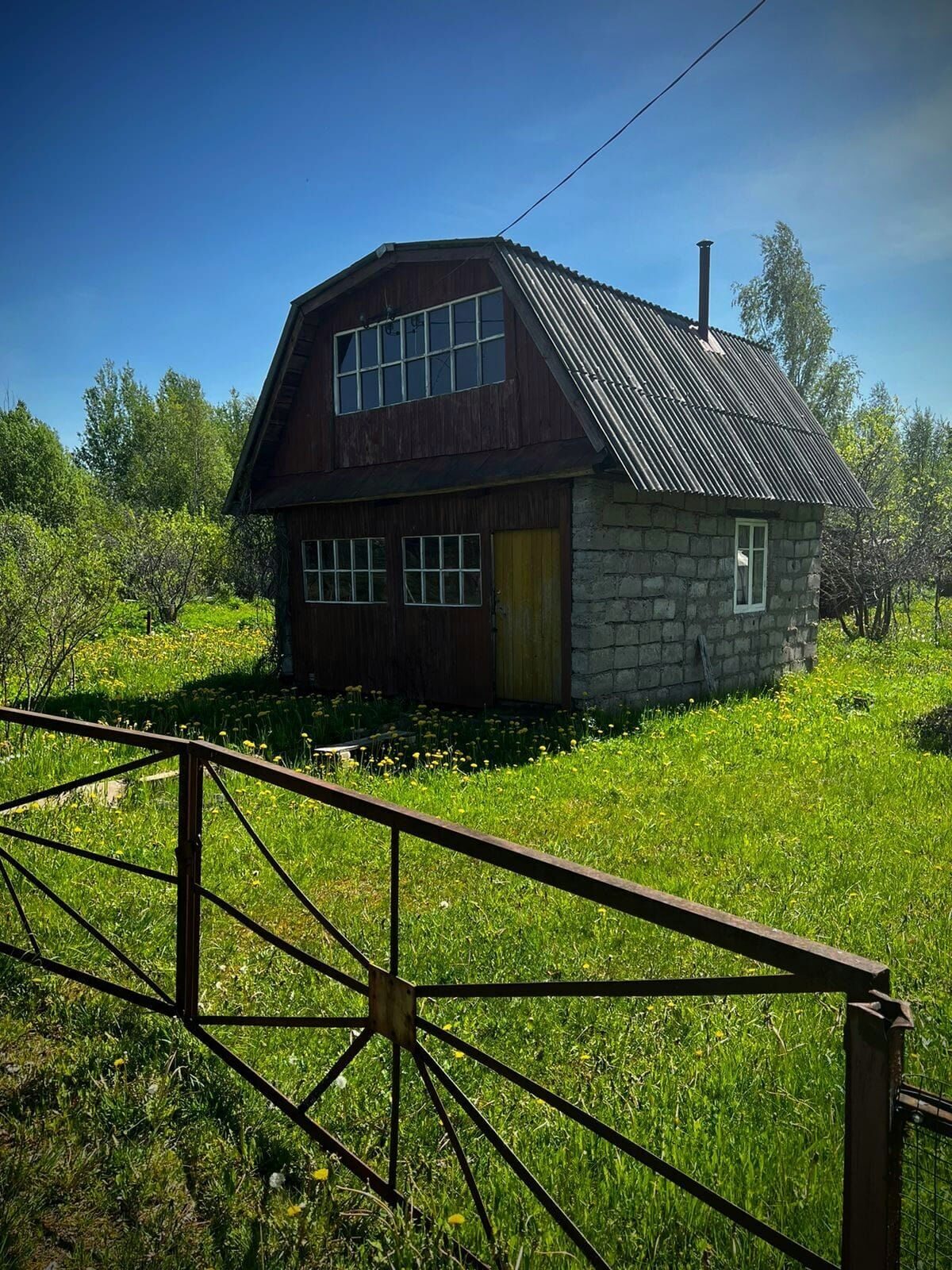 Дачный домик в живописной деревне Пустая Вишерка Маловишерского района